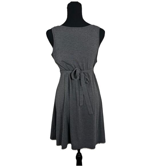 Women’s Gray A-Line V-neck Dress With Tie Size Medium - Picture 2 of 6